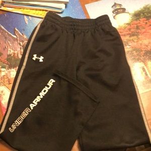Under armour size 7